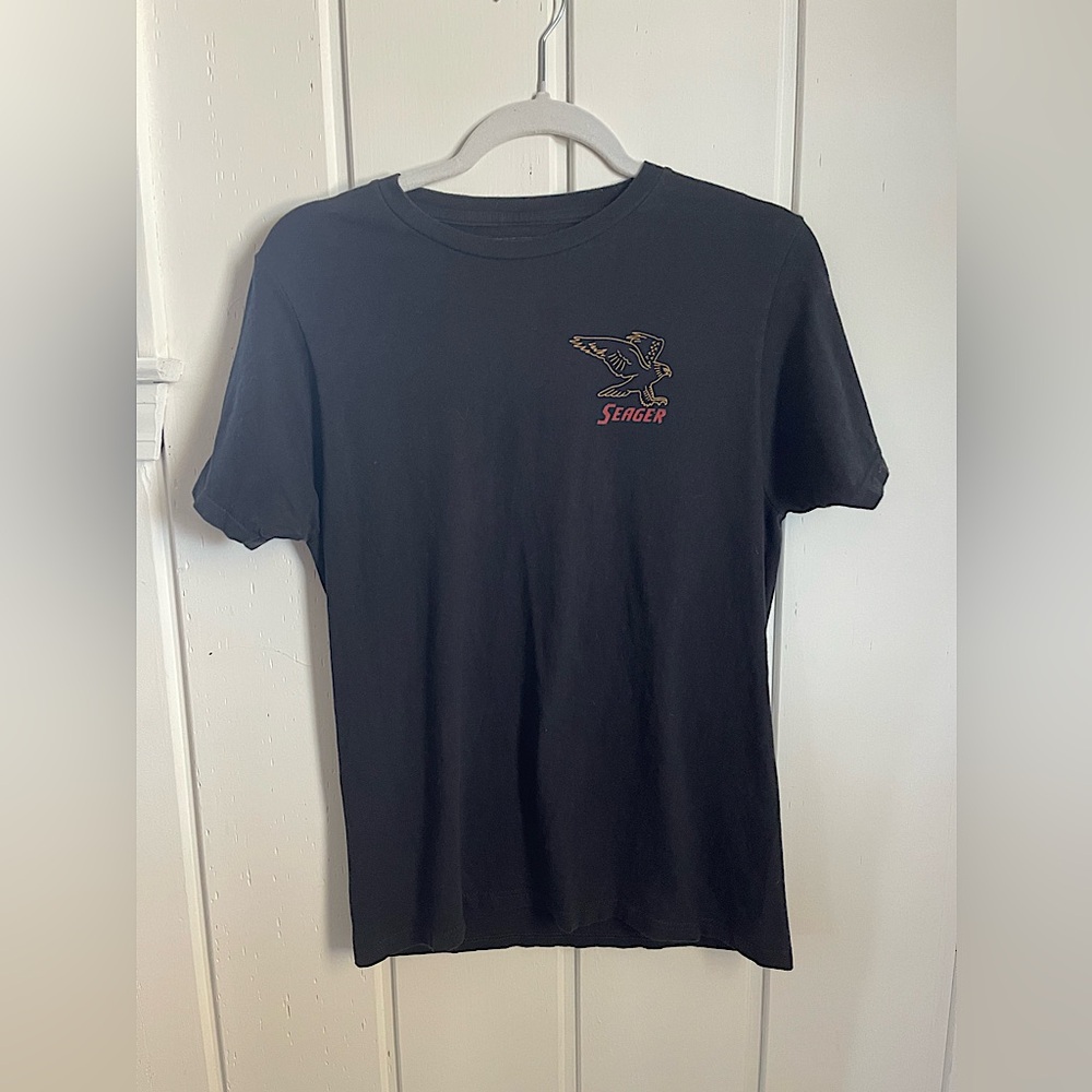 SEAGER Co. Men’s Hawk Decal T Shirt - Size Small